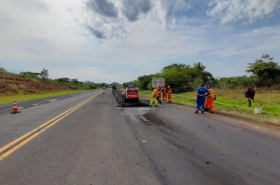Trecho da SP-294 entre Marília e Pompeia está em obras