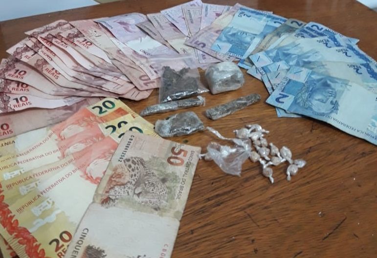 Dise prende homem com drogas e dinheiro na zona Sul
