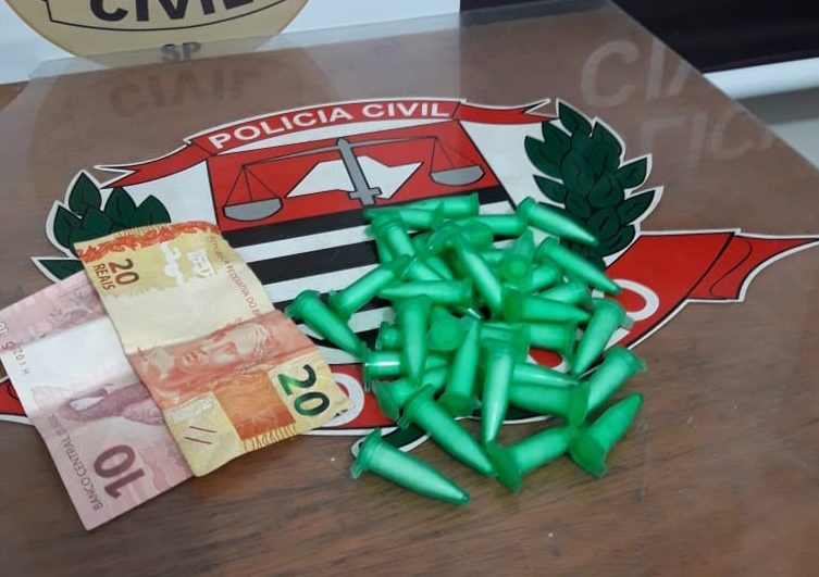 Dise prende pintor com cocaína e dinheiro