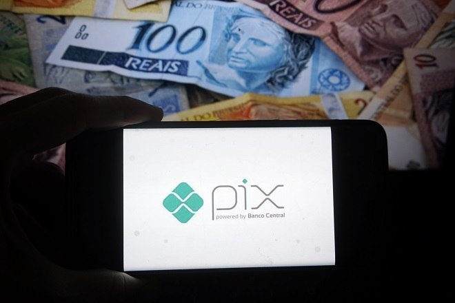 Pix: novo sistema de pagamento entra em funcionamento