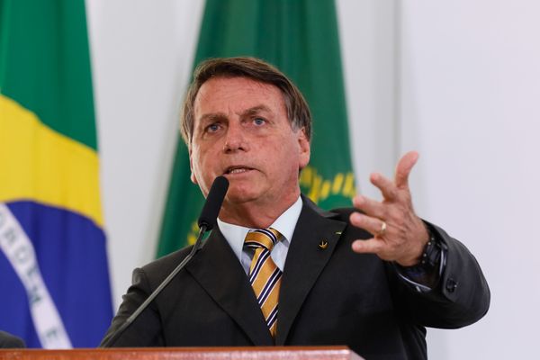 Bolsonaro lamenta alta de preços de alimentos