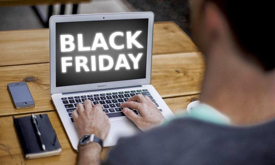 Vendas on-line batem recorde na Black Friday e somam R$ 4 bi