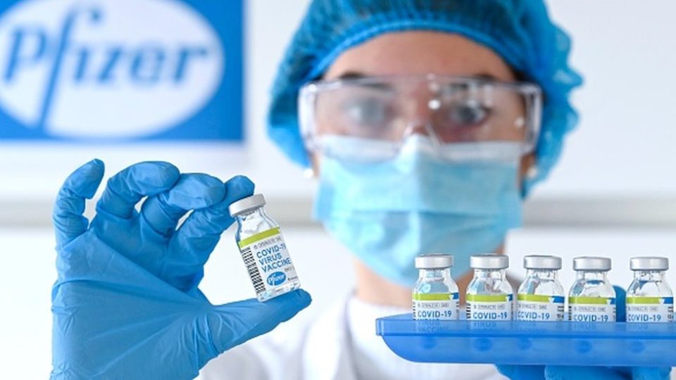 Pfizer vende 54 milhões de doses a Chile, Peru e México