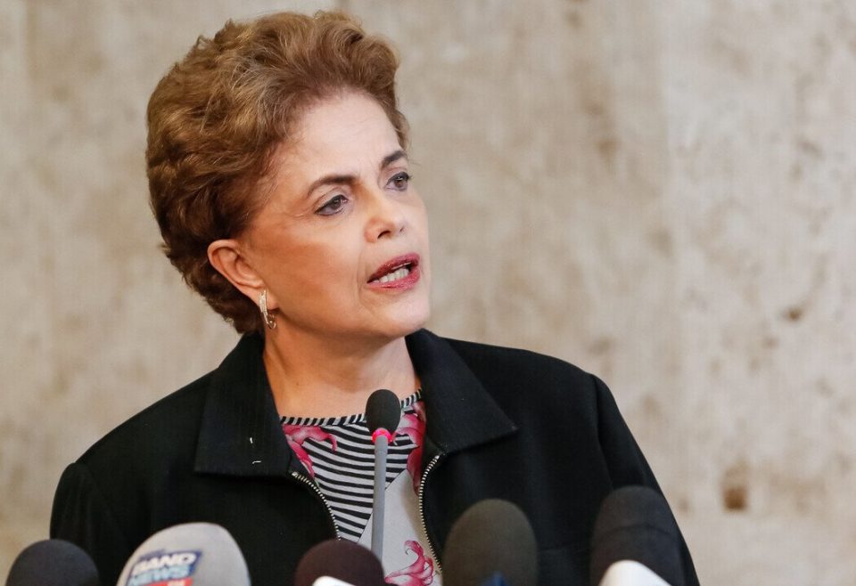 Dilma Rousseff: ‘Bolsonaro age como fascista’