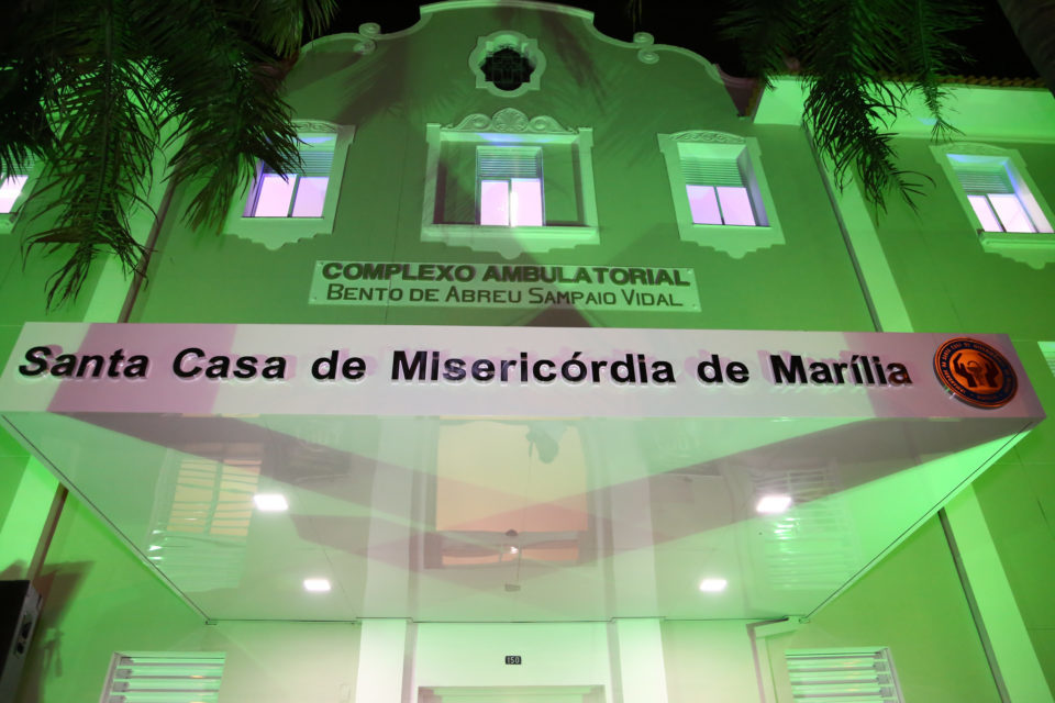 Criminosos tentam furtar ambulatório da Santa Casa