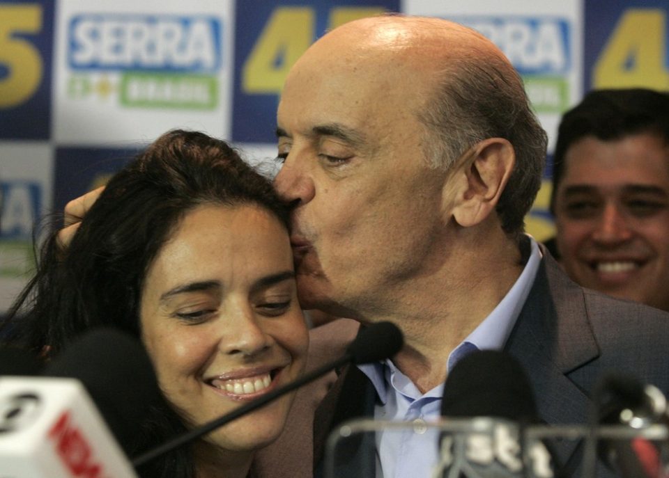 Juíza condena 5 por crime contra filha de José Serra