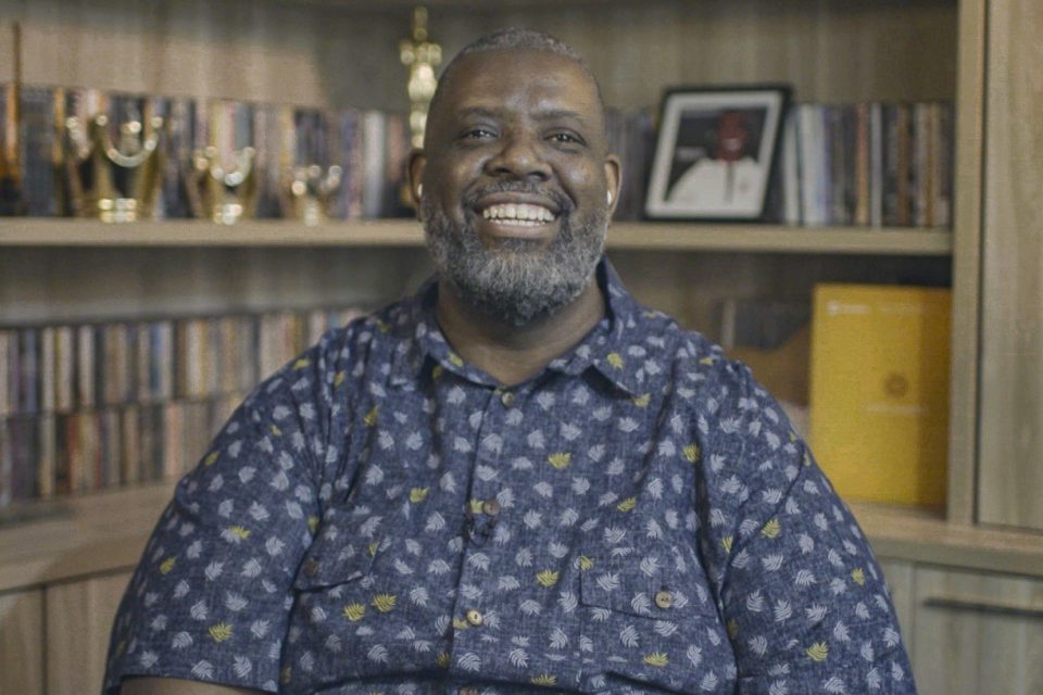 ‘Estou bem’, diz Péricles após testar positivo para covid-19