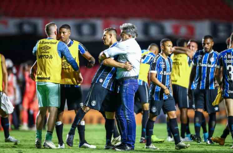 Grêmio segura São Paulo no Morumbi e vai à final da Copa