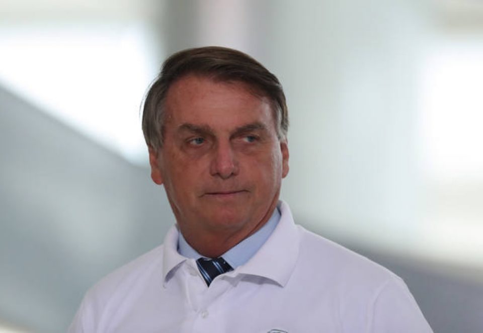 Bolsonaro afirma que houve redução de despesas