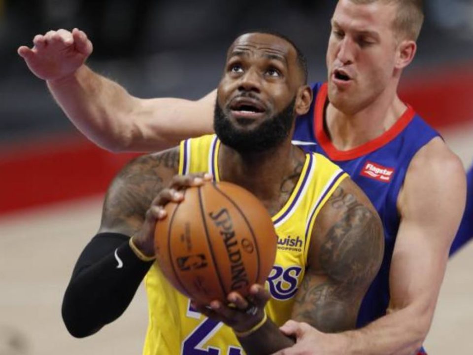 Sem Davis, Lakers perdem a segunda partida seguida na NBA
