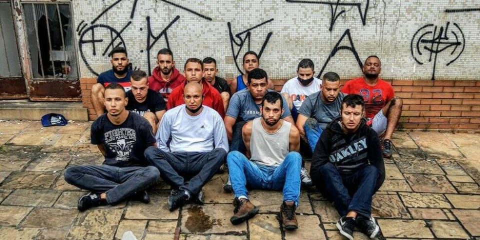 Juíza mantém cinco são-paulinos detidos após emboscada