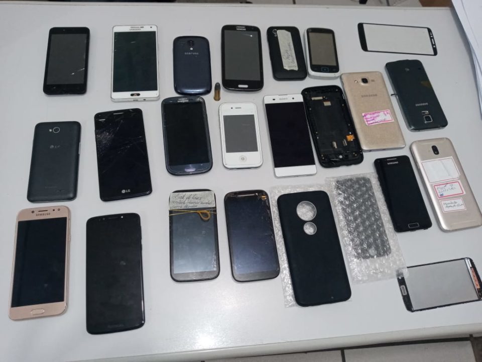 620 celulares foram furtados ou roubados em 2020