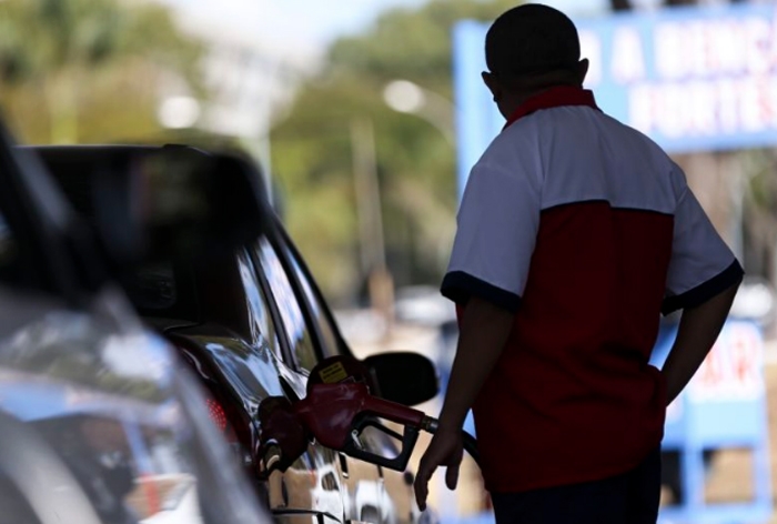 Estudo aponta que diesel no Brasil é um dos mais caros