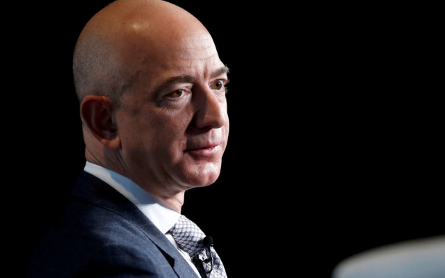 Jeff Bezos deixará posto de CEO da Amazon em agosto