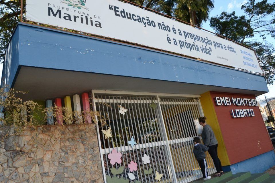 Crise provoca mudança de alunos da rede privada para pública em Marília