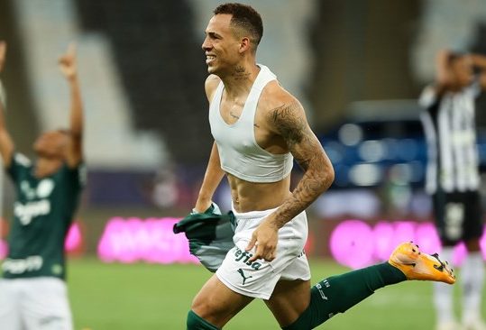 Palmeiras é impedido de inscrever Breno Lopes para Mundial