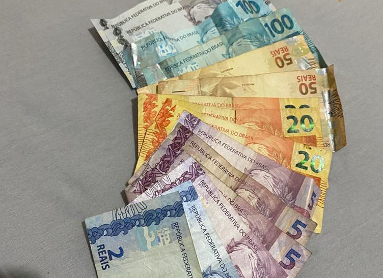 Polícia prende mulher que aplicava golpe ‘boa noite Cinderela’