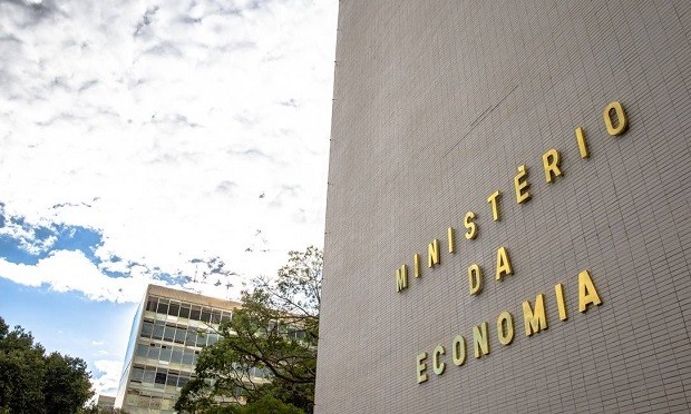 Governo quer poupar R$ 500 milhões com imóveis