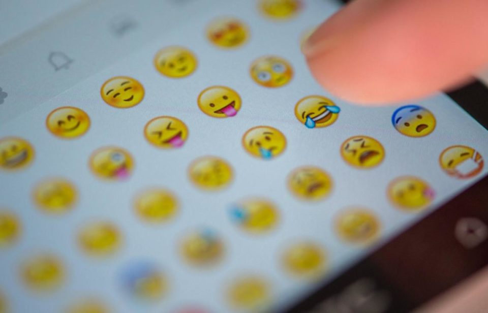 Twitter quer incluir emojis de reação no lugar no botão curtir