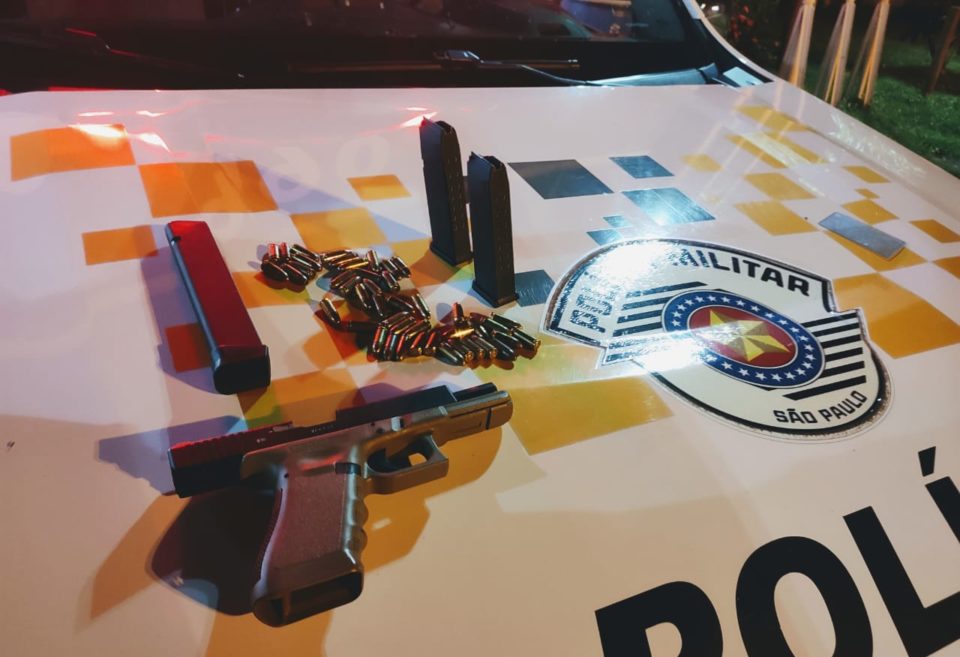 TOR de Marília prende homem com arma na SP-333 na região