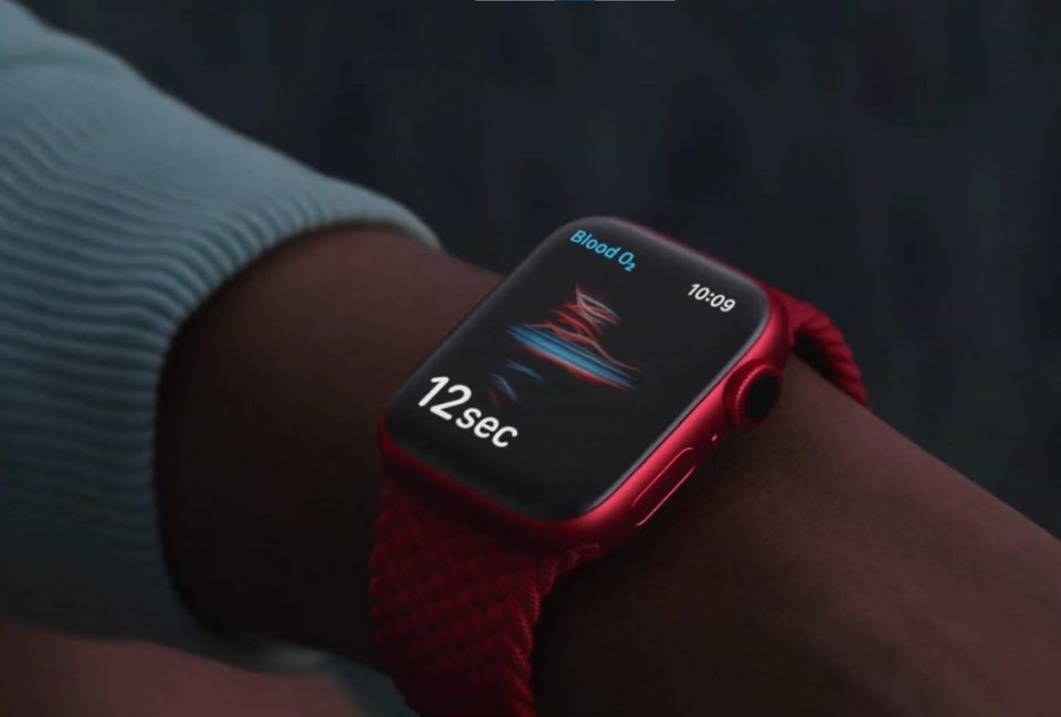 Apple pode lançar relógio mais resistente para atletas