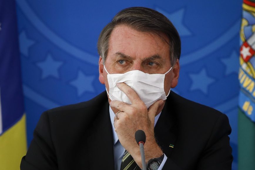 Governo trabalha para estender auxílio emergencial, diz Bolsonaro