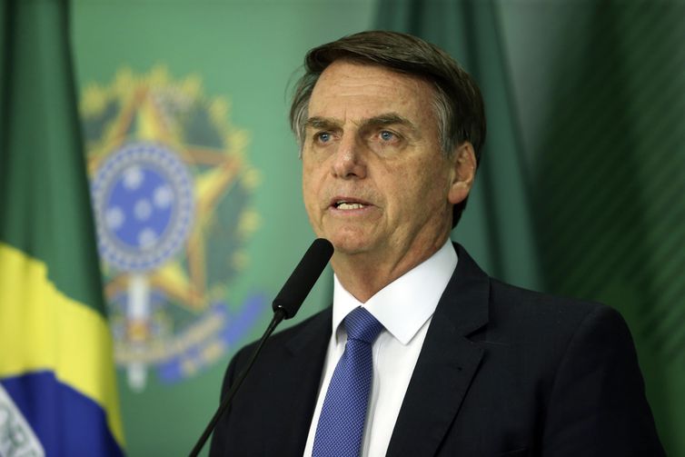 Bolsonaro troca indicação para cargo de diretor da Anvisa