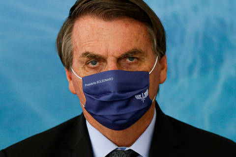 Bolsonaro acusa Barroso de ‘militância política’ e ‘politicalha’