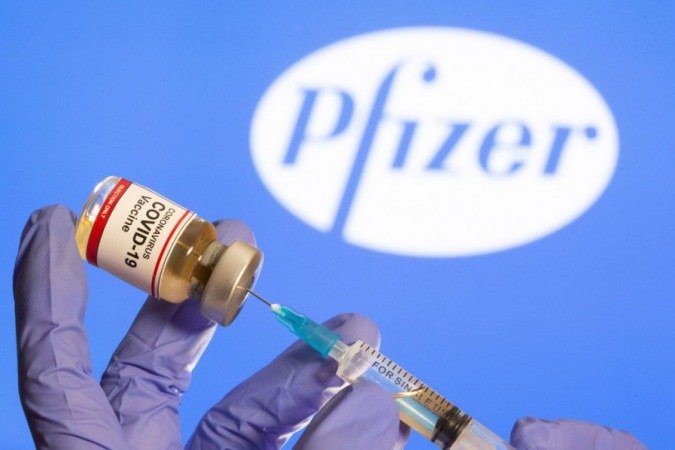 Brasil recebe 1 milhão de doses de vacina da Pfizer nesta quinta