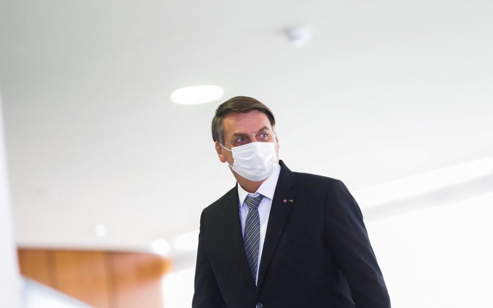 Bolsonaro participa de cúpula virtual sobre clima