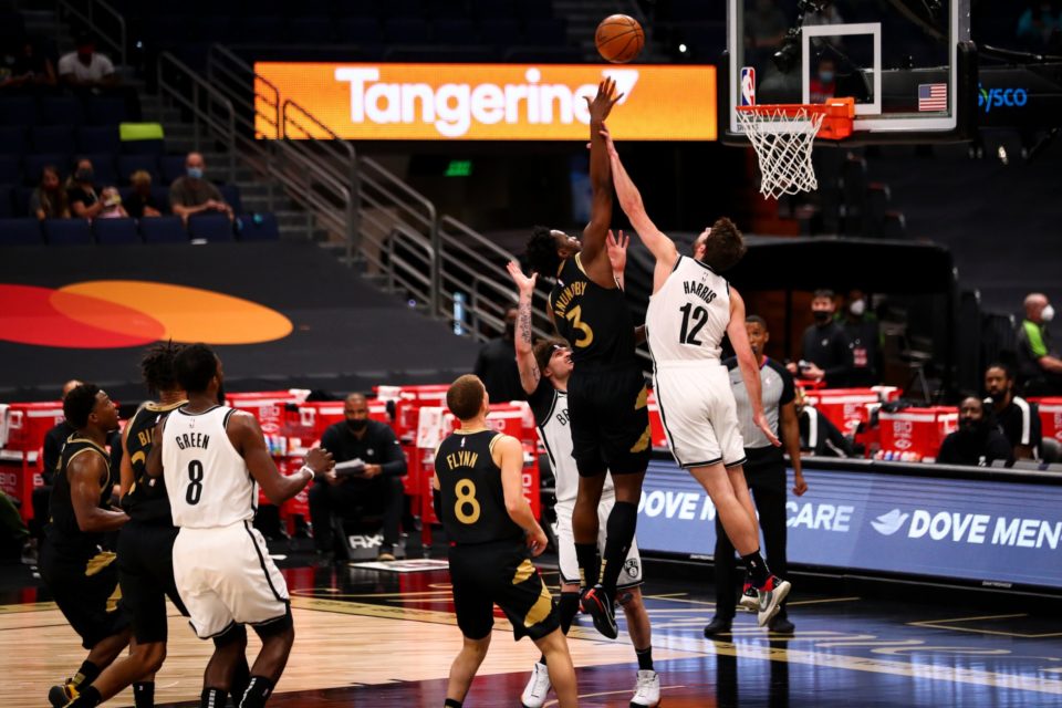 Brooklyn Nets batem Raptors e garantem vaga nos playoffs