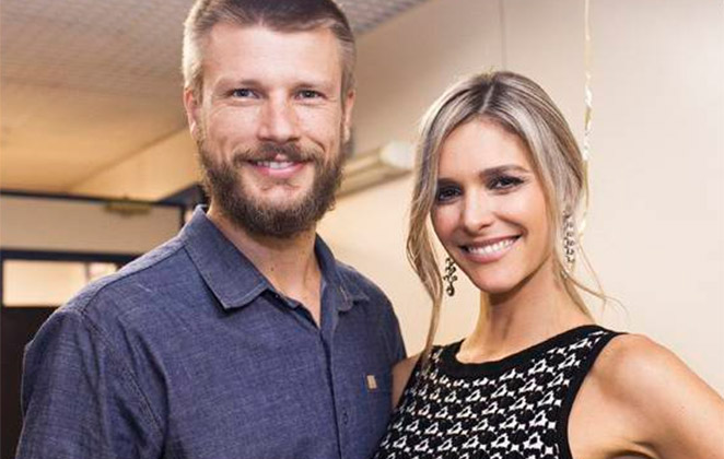 Rodrigo Hilbert vira meme por ter feito capela onde casou