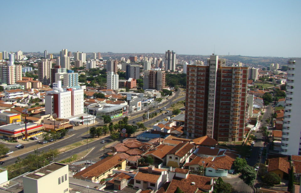 Cidade vizinha passa de 800 mortes por Covid-19