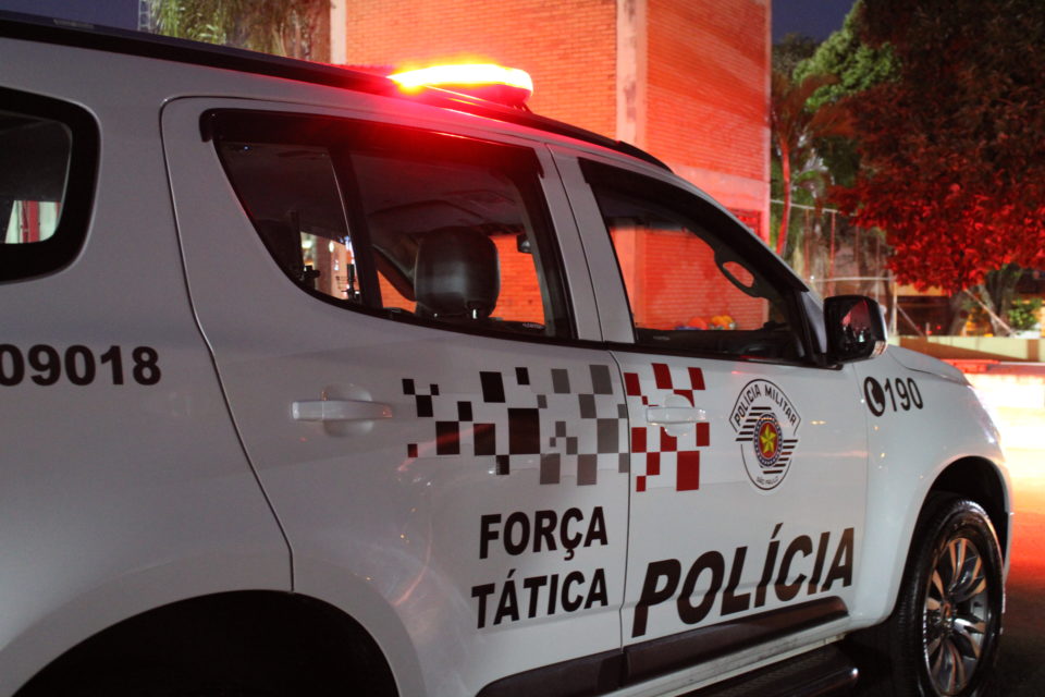 Homem é morto espancado após suposto pedido de sexo oral