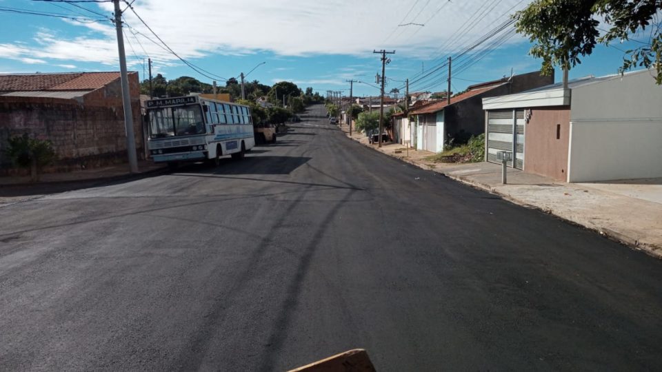 Prefeitura finaliza recape da rua Romildo Marconato