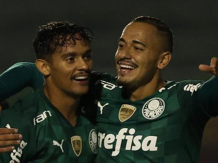 Palmeiras vence Santo André e segue sonhando com classificação