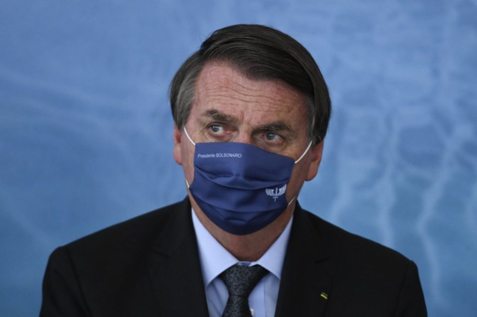 Bolsonaro busca se aproximar de ministros do TCU