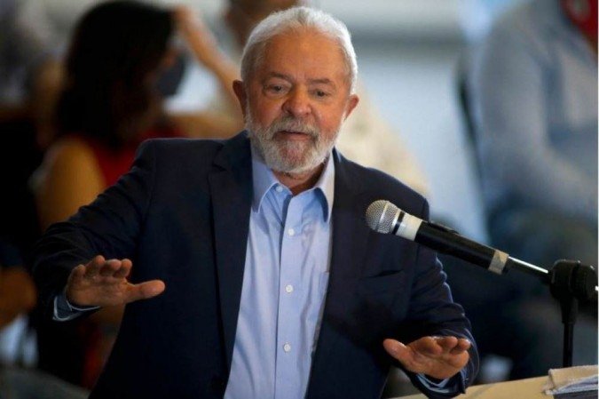 Lula chama Franklin Martins para comunicação de pré-campanha