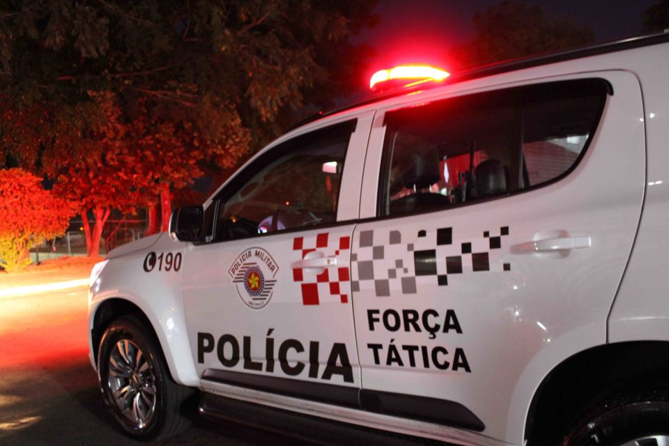 PM prende dois por tráfico na Vila Barros e Azaleias