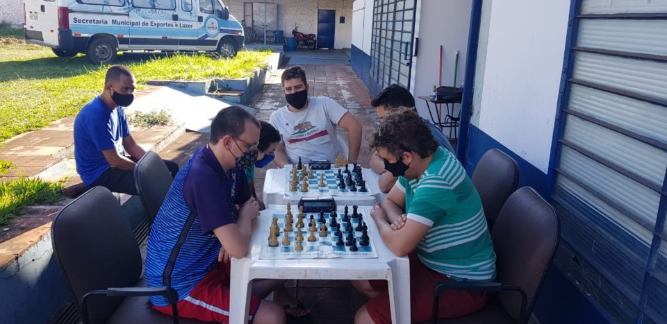 Torneio estadual de xadrez tem participação de cinco marilienses