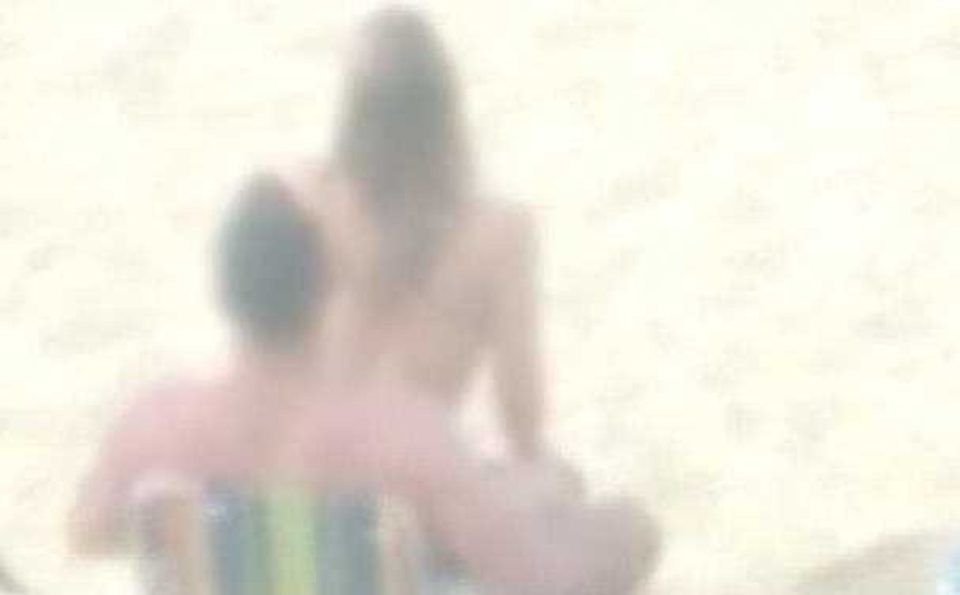 Casal é flagrado fazendo sexo em praia de Santa Catarina
