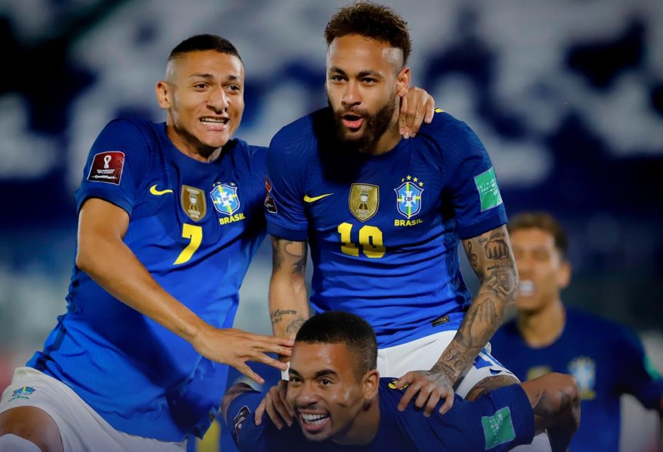 Com recorde de Neymar e fim de tabu, Brasil vence Paraguai