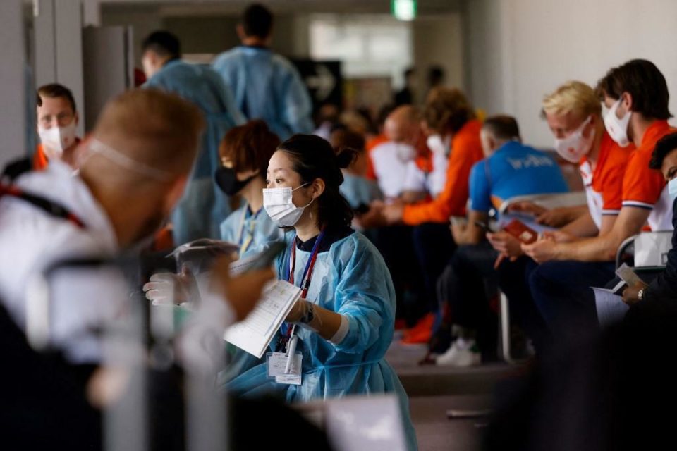 Tóquio monitora 21 pessoas que tiveram contato com infectados