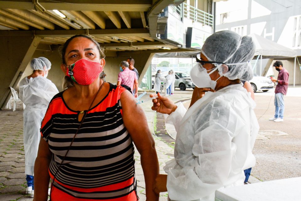 Amazonas tem primeiro dia sem registro de morte por covid