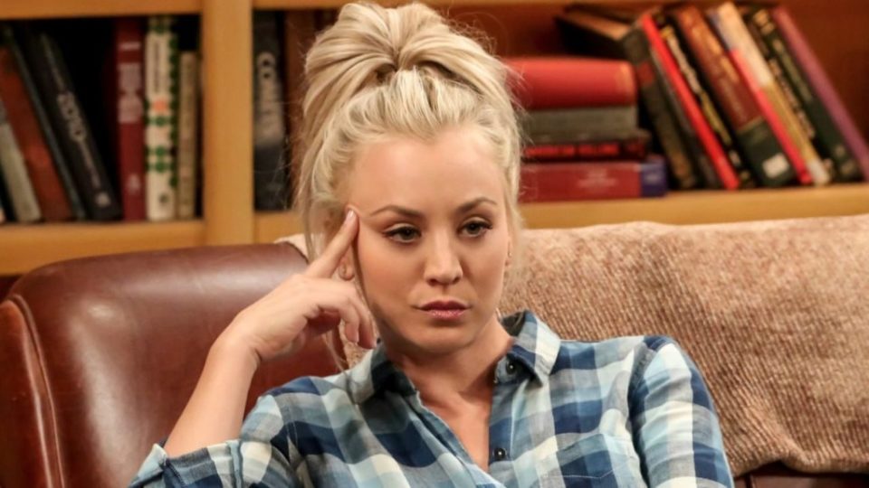 Kaley Cuoco deixa Big Bang Theory para trás