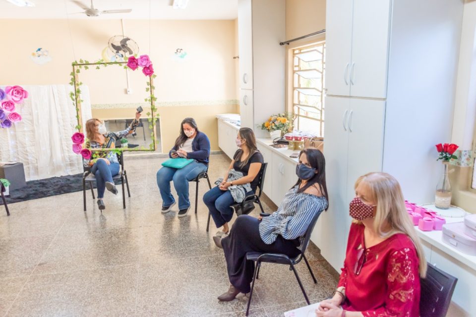 Emei Favo de Mel lança programa de atenção ao professor