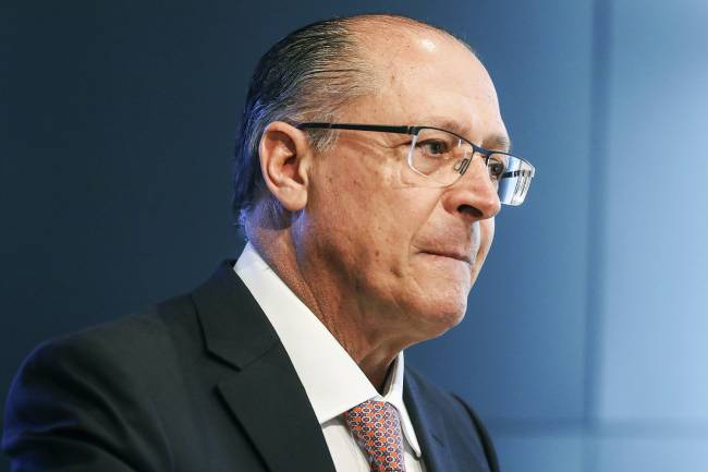 Alckmin articula palanque com Márcio França e Paulo Skaf