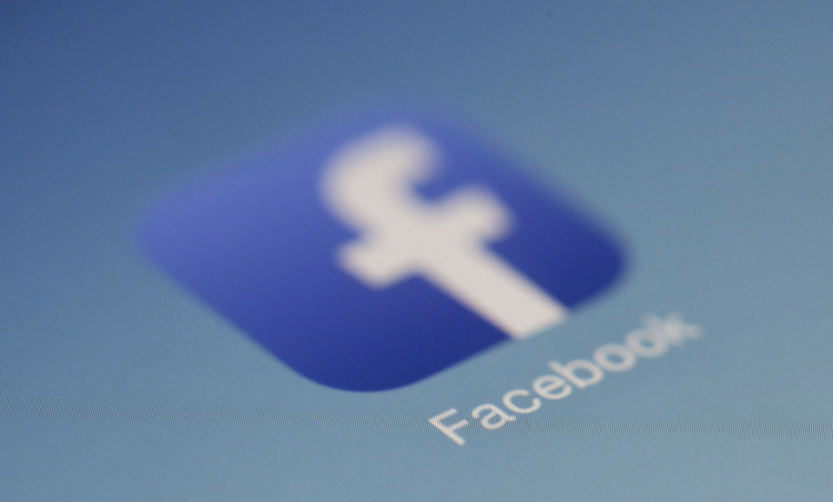 Facebook sinaliza desaceleração depois de dobrar lucro no 2º tri