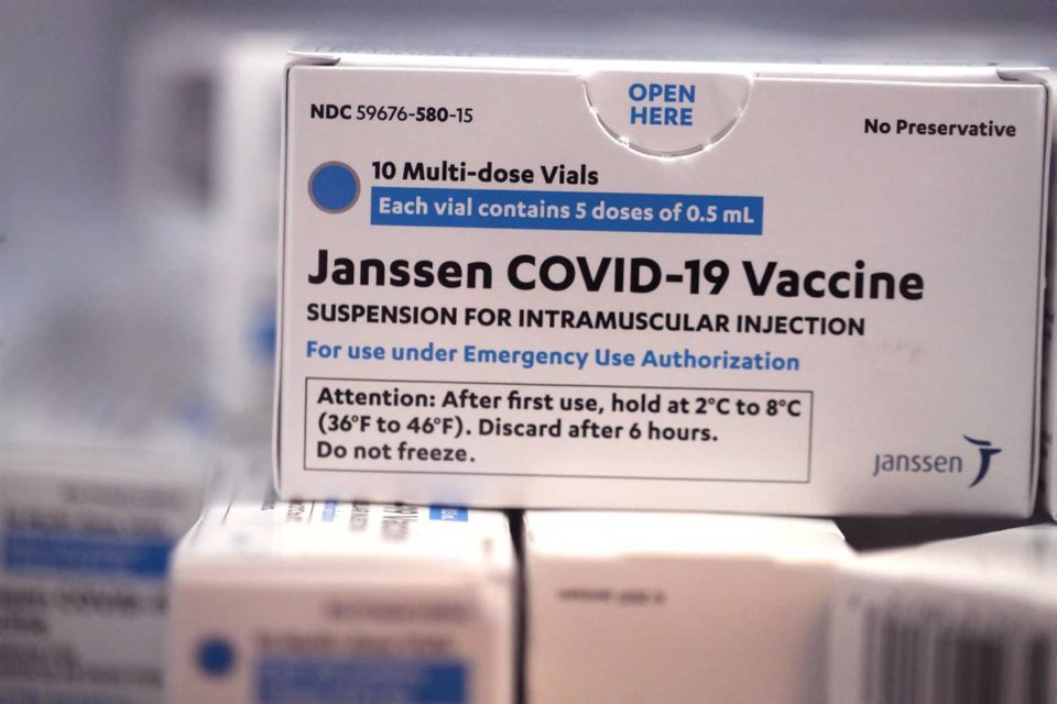 Anvisa libera 2 milhões de doses da vacina da Janssen