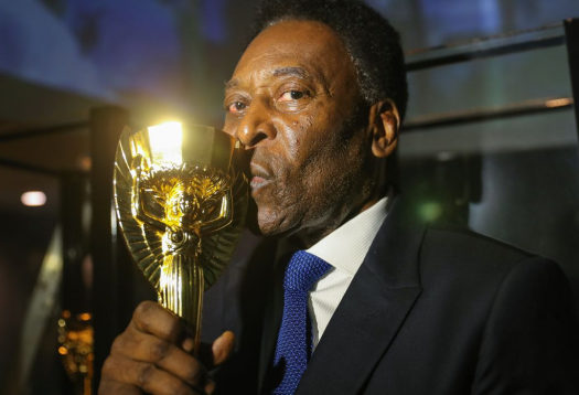 Triste adeus de Pelé à seleção brasileira completa 50 anos
